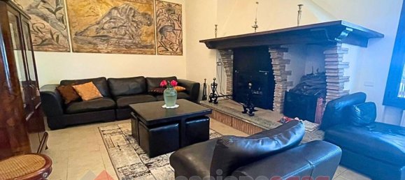 4 rooms Apartment in Passignano sul Trasimeno, Italy No. 146171 6