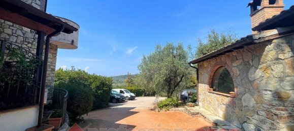 4 rooms Apartment in Passignano sul Trasimeno, Italy No. 146171 30
