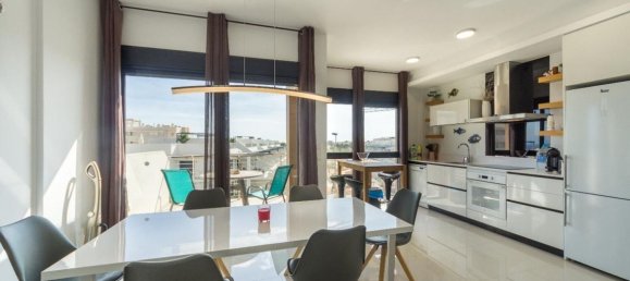 Ático de 3 dormitorios en Alicante, Spain No. 149878 3