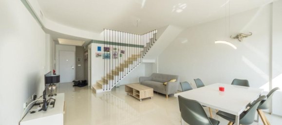 Ático de 3 dormitorios en Alicante, Spain No. 149878 2