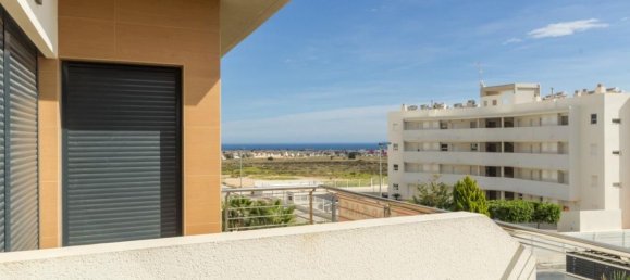 Ático de 3 dormitorios en Alicante, Spain No. 149878 18