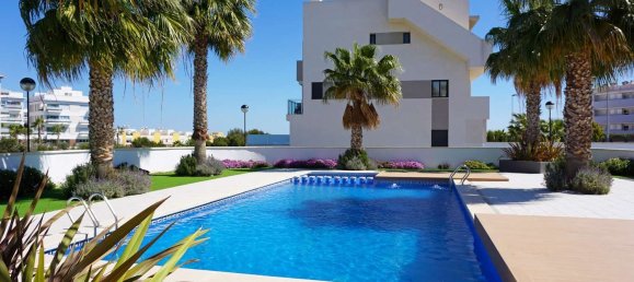 Ático de 3 dormitorios en Alicante, Spain No. 149878 4