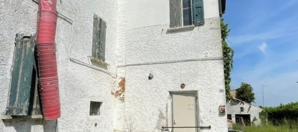 Casa de 13 habitaciónes en Baricella, Italy No. 78130 7