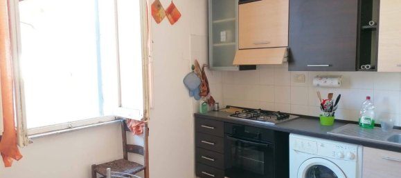 2 rooms Apartment in Terni, Italy No. 51787 4