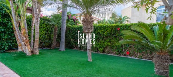 Дом с 4 спальнями в Паралимни, Кипр № 23919 5