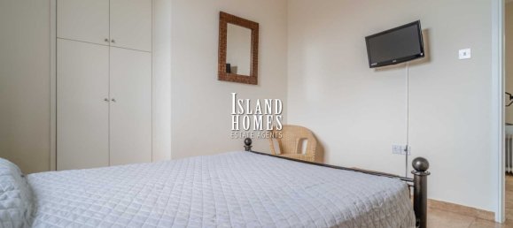 Дом с 4 спальнями в Паралимни, Кипр № 23919 23