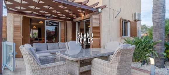 Дом с 4 спальнями в Паралимни, Кипр № 23919 6