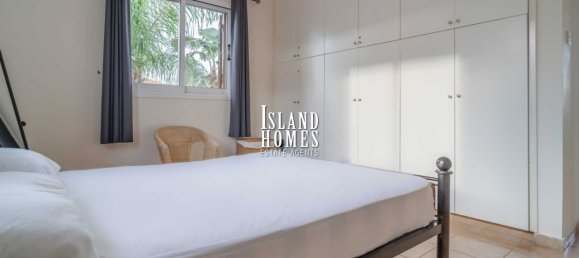 Дом с 4 спальнями в Паралимни, Кипр № 23919 26