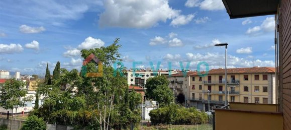 1 bedroom Apartment in Florence, Italy No. 361792 2