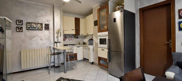 2 Schlafzimmer Wohnung in Liscate, Italy, Nr. 327560 4