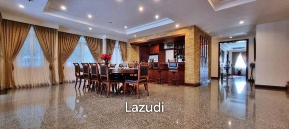 10 bedrooms Cafe / restaurant in Pattaya, Thailand No. 15348 5