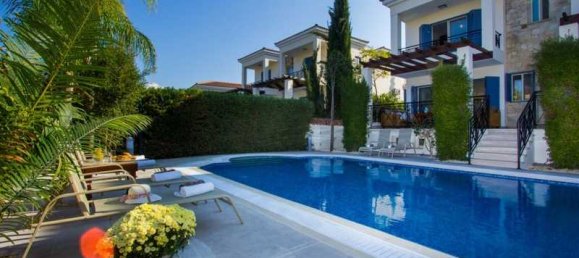 Вилла с 5 спальнями в Полис, Кипр № 82732 3