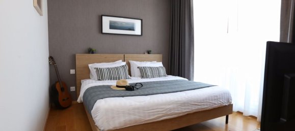 Apartamento com 2 quartos em condomínio em Bang Rak, Thailand N.º 4576 8