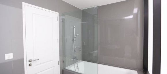 Apartamento com 2 quartos em condomínio em Bang Rak, Thailand N.º 4576 14