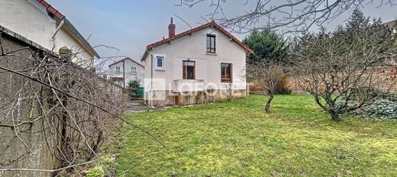 3 bedrooms House in Vigneux-sur-Seine, France No. 184855 8