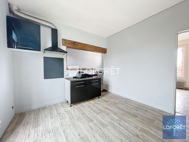 3 bedrooms House in Vigneux-sur-Seine, France No. 184855