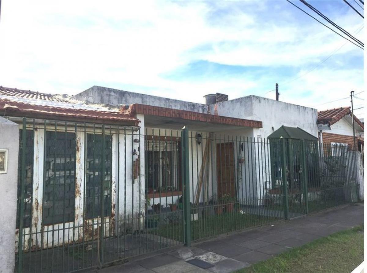 2 bedrooms House in San Isidro, Argentina No. 52044