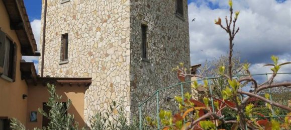 Apartamento de 3 dormitorios en Gaiole in Chianti, Italy No. 90217 2