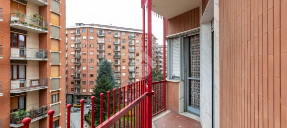 2 Schlafzimmer Wohnung in Turin, Italy, Nr. 54385 12