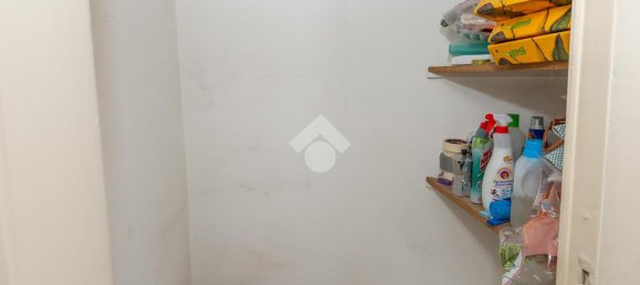 2 Schlafzimmer Wohnung in Turin, Italy, Nr. 54385 22