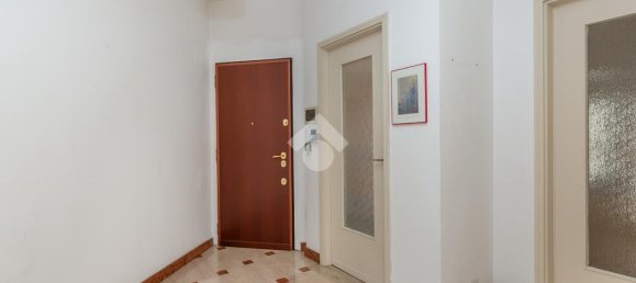 2 Schlafzimmer Wohnung in Turin, Italy, Nr. 54385 10