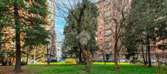 2 Schlafzimmer Wohnung in Turin, Italy, Nr. 54385 3