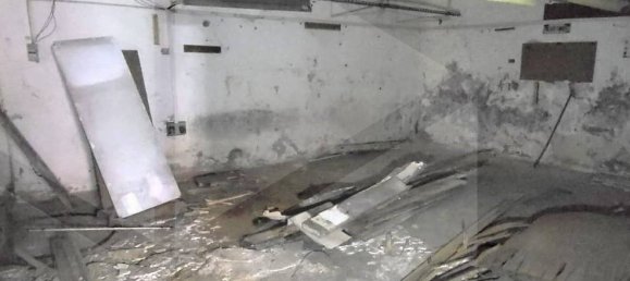 Propiedad comercial de 2 habitaciónes en Naples, Italy No. 20186 13