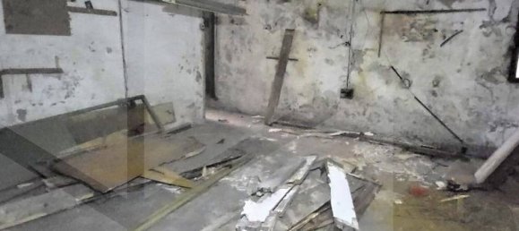 Propiedad comercial de 2 habitaciónes en Naples, Italy No. 20186 9