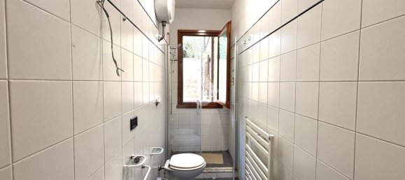 5-salle Maison à Montemurlo, Italy No. 264944 18