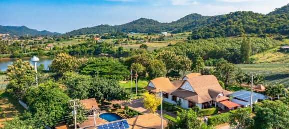 5 bedrooms Cafe / restaurant in Hua Hin, Thailand No. 6384 3