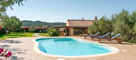 4 bedrooms Villa in Olbia, Italy No. 58727 22