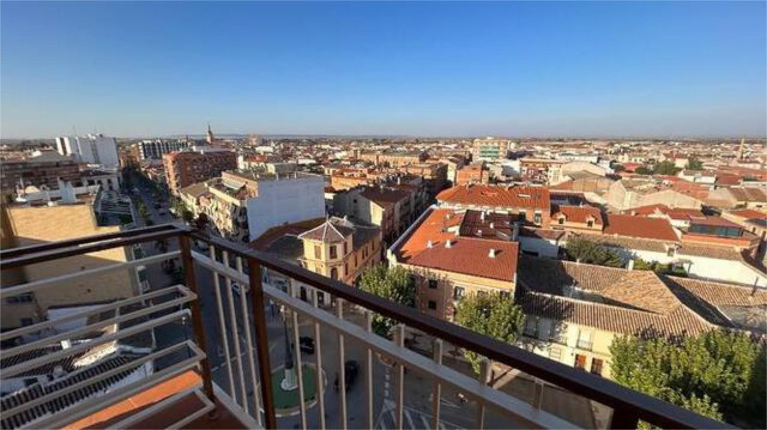 4 bedrooms Apartment in Ciudad Real, Spain No. 191465