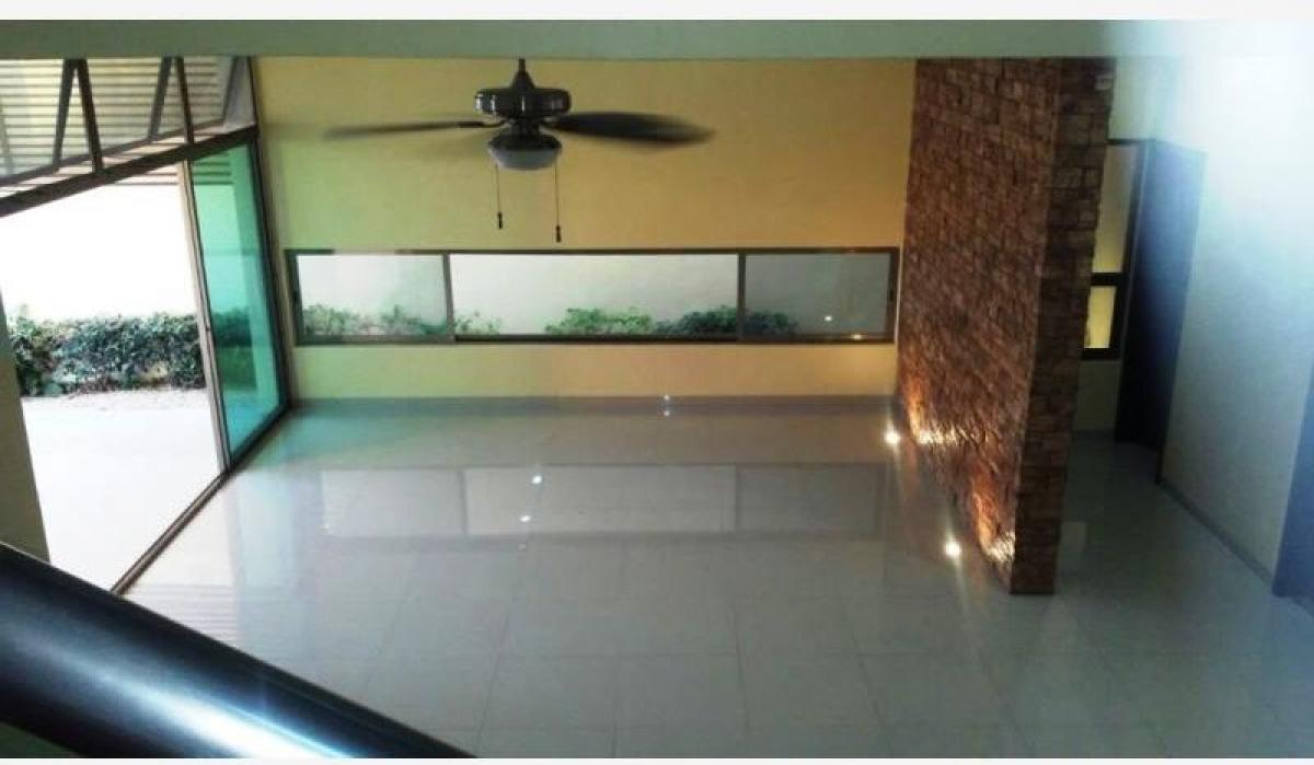 4 bedrooms House in Yucatan, Mexico No. 156097