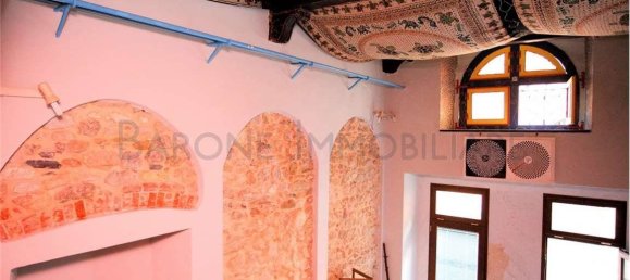 3 rooms Office in Carrara, Italy No. 76096 10