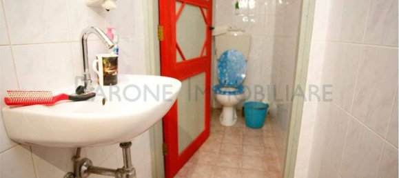 3 rooms Office in Carrara, Italy No. 76096 14