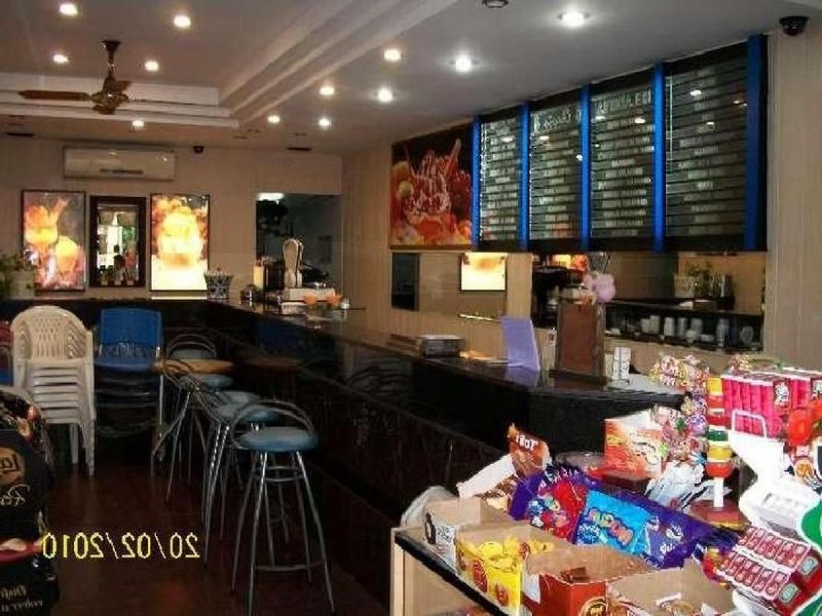 60m² Commercial property in Bermudez, Argentina No. 26961