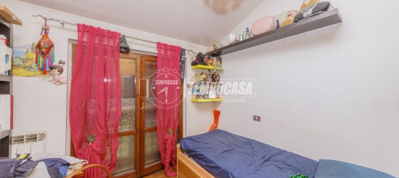 4 rooms Villa in Noviglio, Italy No. 258151 5