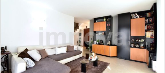 3 bedrooms Apartment in Cesano Maderno, Italy No. 132433 4