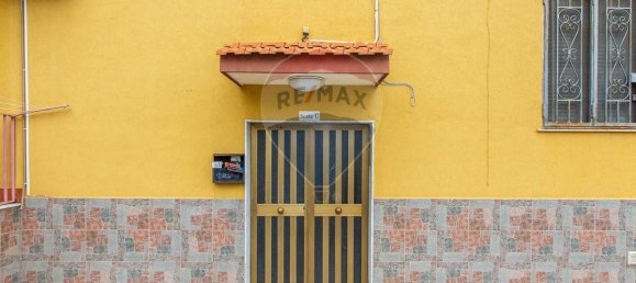 3 bedrooms Apartment in Catania, Italy No. 330044 6