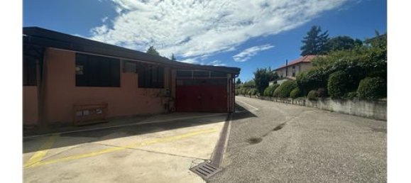 1050m² Commercial property in Varese, Italy No. 279244 16