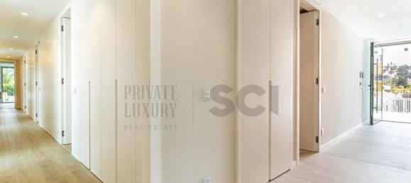 5 Schlafzimmer Haus in Corroios, Portugal, Nr. 107058 22