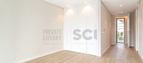 5 Schlafzimmer Haus in Corroios, Portugal, Nr. 107058 32