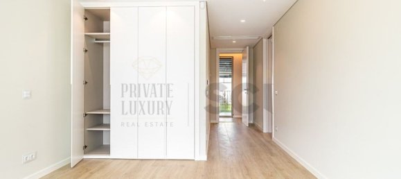 5 Schlafzimmer Haus in Corroios, Portugal, Nr. 107058 40