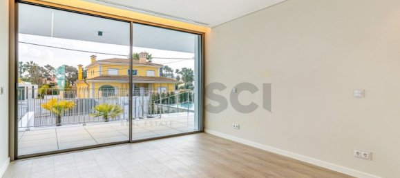 5 Schlafzimmer Haus in Corroios, Portugal, Nr. 107058 31
