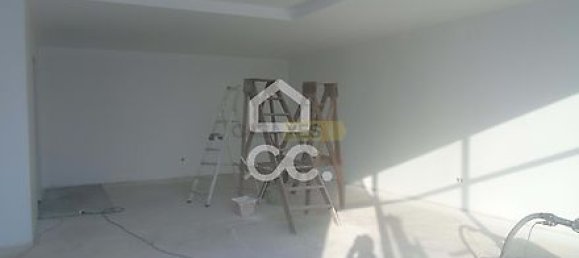 Propriété commerciale à Vila Nova de Famalicao, Portugal 83m² No. 32086 2