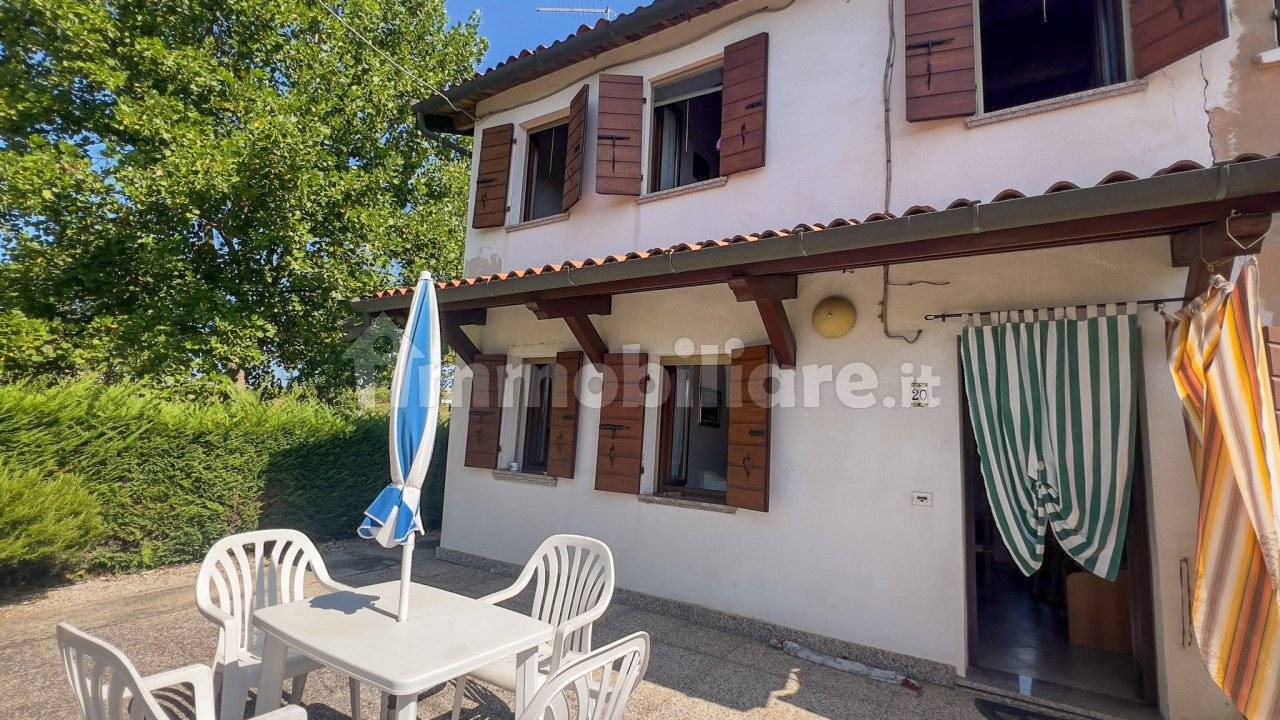 2 Schlafzimmer Villa in Correzzola, Italy, Nr. 287843