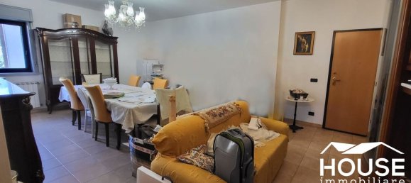 Apartamento de 4 divisões em Paternò, Italy N.º 259691 10