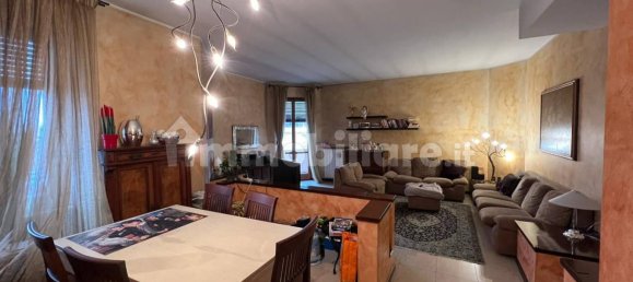 Квартира с 3 спальнями в Брешиа, Италия № 158872 2