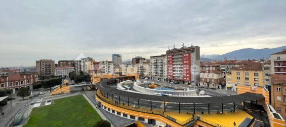 Квартира с 3 спальнями в Брешиа, Италия № 158872 39