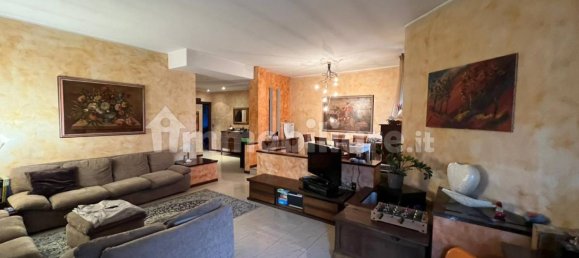 Квартира с 3 спальнями в Брешиа, Италия № 158872 5